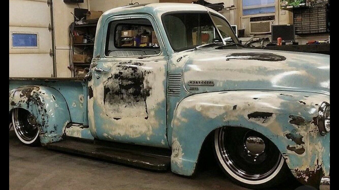 Customer submitted photo of a classic vehicle equipped with whitewall tire inserts